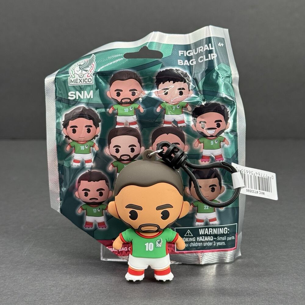 2026 Mexico Soccer National Team Alexis Vega Bag Clip Keychain